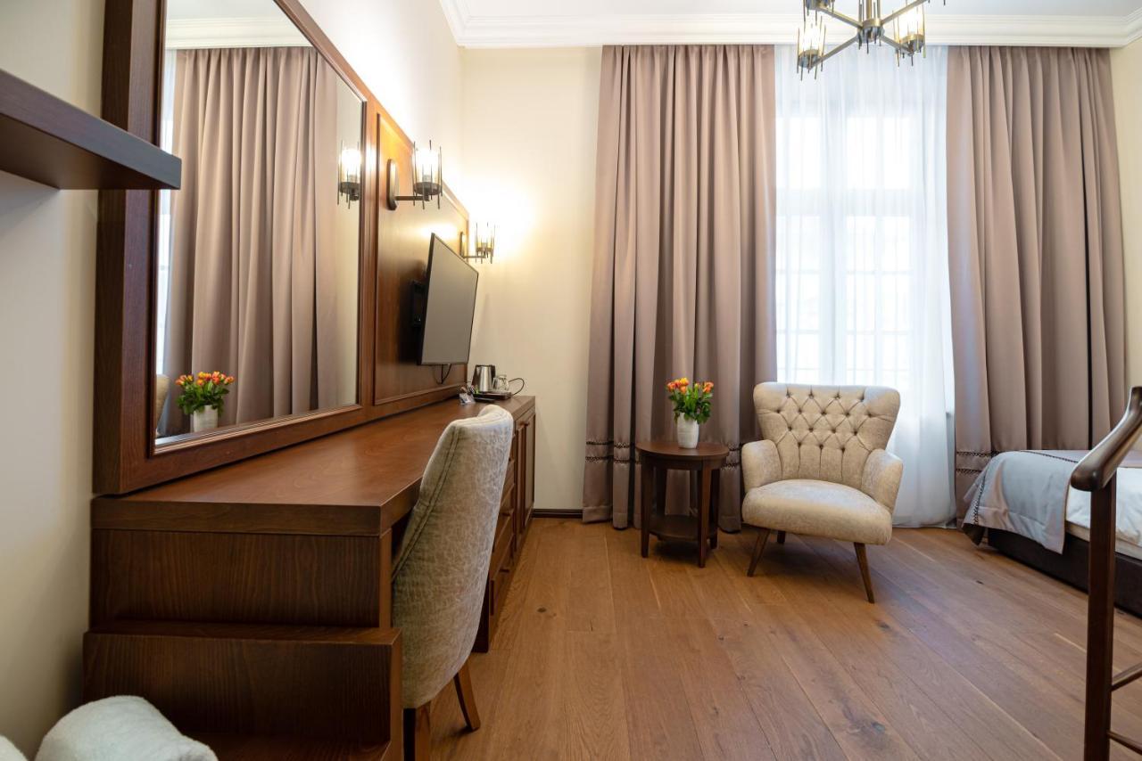 Hotel Michael'S Palace 코시체 외부 사진